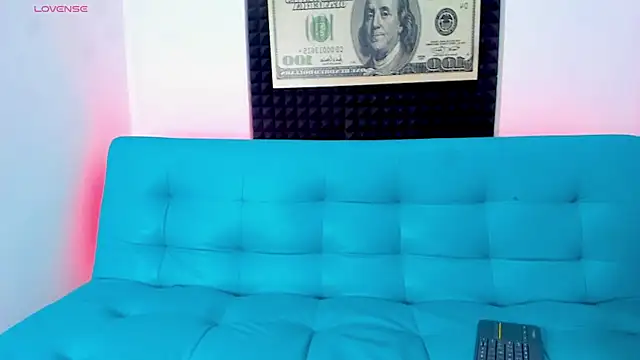 Snapshot of Amber_Mateus chatting on October 9, 4:55 pm Amber Mateus online show from October 9, 4:55 pm