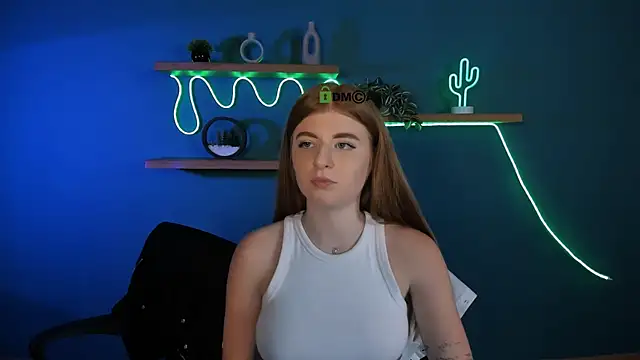 bella horny   online show from October 9, 1:04 pm