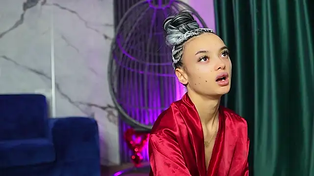 RachelRavee online show from October 30, 5:21 am