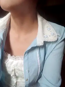 Snapshot of evenla chatting on October 15, 8:17 am evenla online show from October 15, 8:17 am