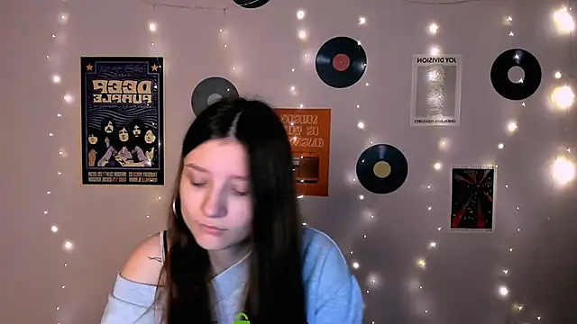 dana sweet   online show from November 18, 7:37 pm