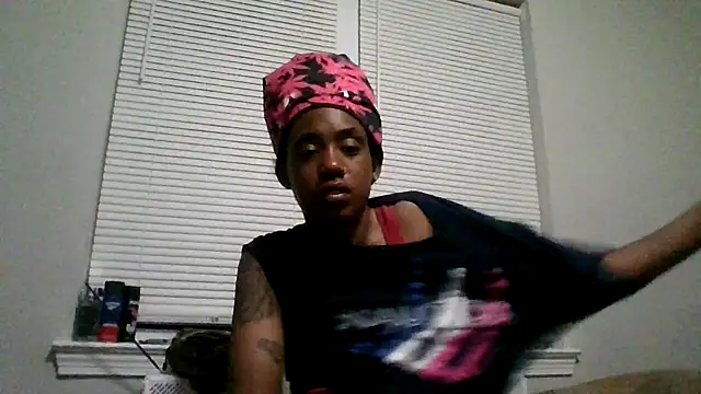 dezzidavill online show from April 18, 2:03 am