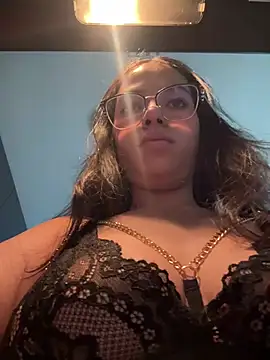 majo gallego online show from July 29, 1:27 am