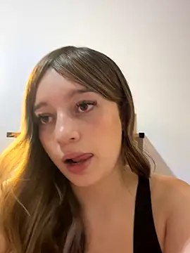   Lorelain   online show from December 19, 1:10 am