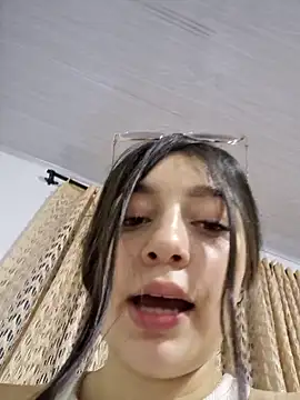   Lorelain   online show from October 19, 12:23 am