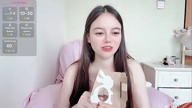 luckyuyu online show from March 2, 7:15 am