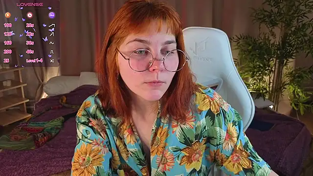 Rene Shine online show from February 5, 4:32 pm