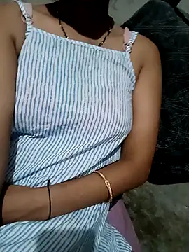 Lal pari143 online show from October 31, 1:04 pm