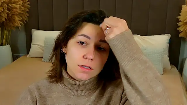 EdenSolis online show from March 19, 7:13 am