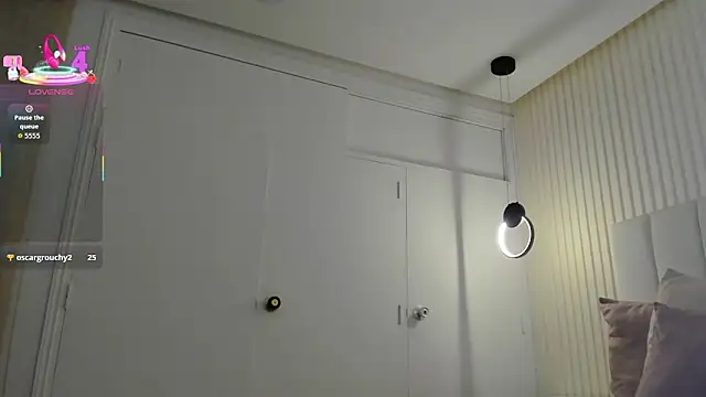 amira sanz online show from December 5, 2:44 am