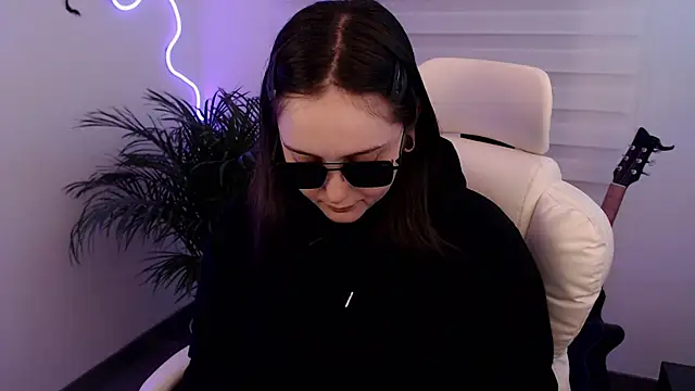 Fallenag666 online show from November 30, 5:00 am