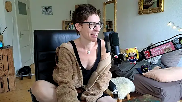 Antifistin online show from May 17, 1:32 pm
