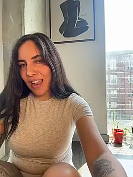 Lolathebaddie online show from June 8, 4:52 pm