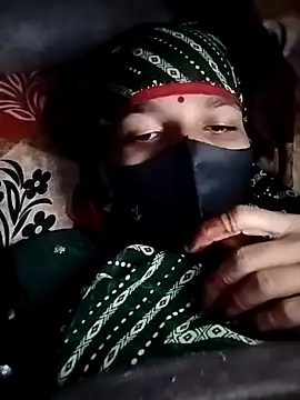 Snapshot of Pooja_suhani chatting on October 12, 2:52 pm Pooja suhani online show from October 12, 2:52 pm