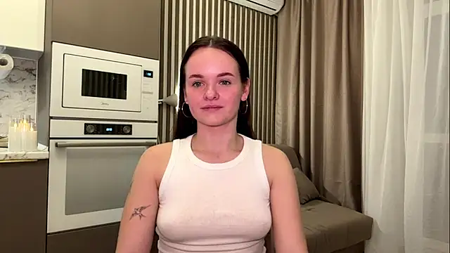 WalterGirlcute online show from October 15, 5:37 pm
