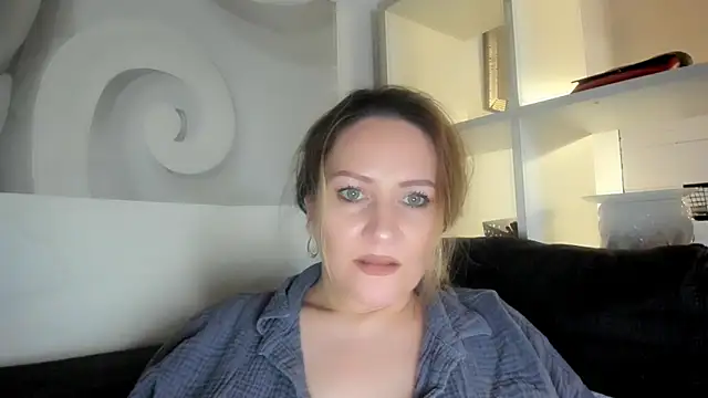 88  callmemadam  88 online show from January 19, 2:24 pm