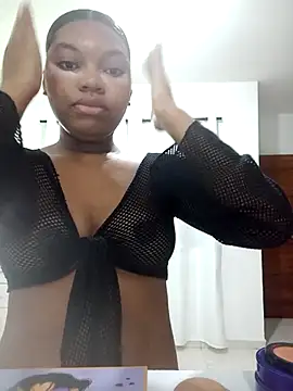 LailaPierce online show from October 13, 11:46 am