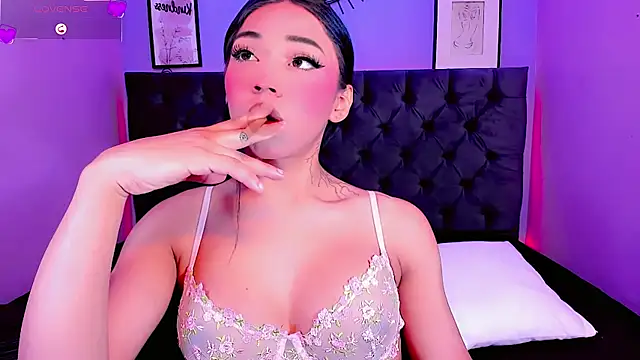KIISHANNY online show from May 8, 9:16 pm