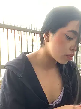 LunaMoore Pink online show from November 20, 1:12 pm