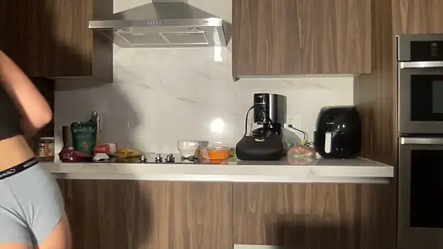 KaylaBabyXOO online show from November 4, 1:10 am