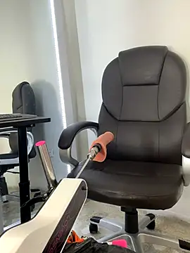  Isabella 1 online show from December 20, 3:32 am