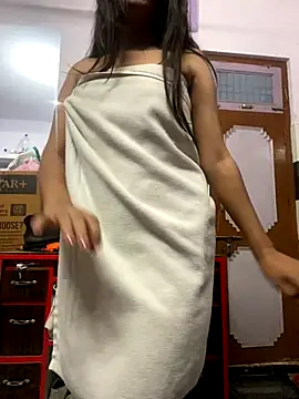 deepikaa aroraa online show from October 28, 8:53 am