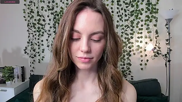 sweet and flirt online show from October 29, 7:34 am