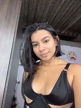 AlyssaRay online show from February 24, 10:14 am