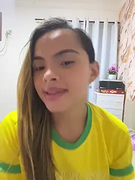 safadinhaquenteW online show from June 13, 1:19 pm