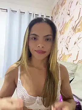 safadinhaquenteW online show from June 12, 1:46 am