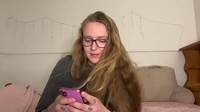 Pattyworld69 online show from July 7, 9:13 am