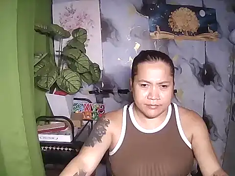 trishacummerts online show from July 26, 4:09 am