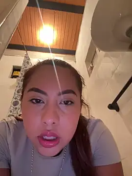 Emily Joee online show from November 20, 1:17 am