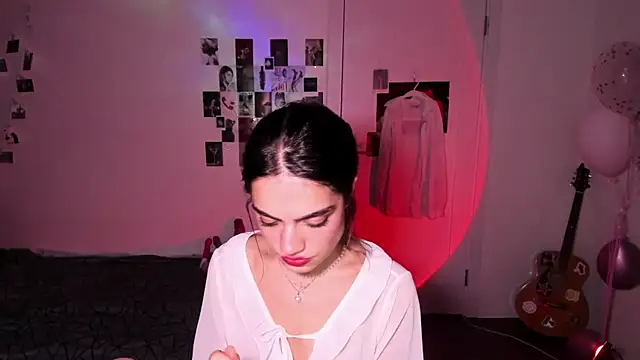 nightfloatt online show from November 3, 8:46 pm