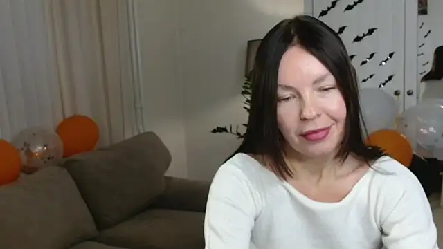 LittleNicolee online show from November 1, 2:54 pm