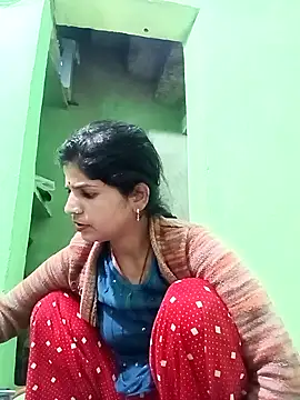 Karishma cute online show from November 17, 2:01 am