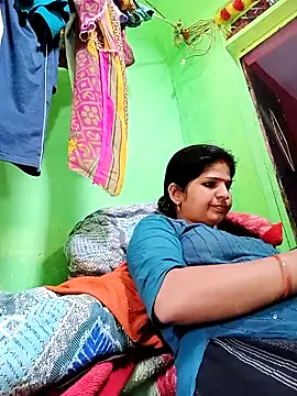 Karishma cute online show from December 2, 4:36 am