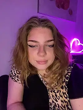 VickyKarter online show from October 16, 3:03 pm