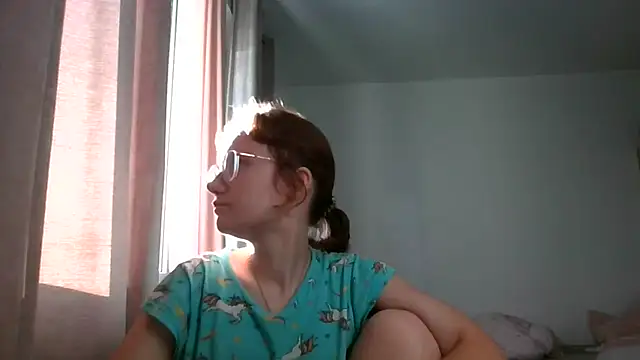 LuckySLove online show from July 14, 6:01 pm