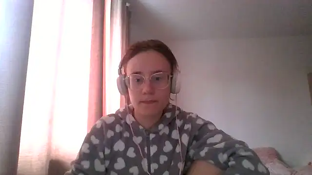 LuckySLove online show from July 7, 3:15 pm