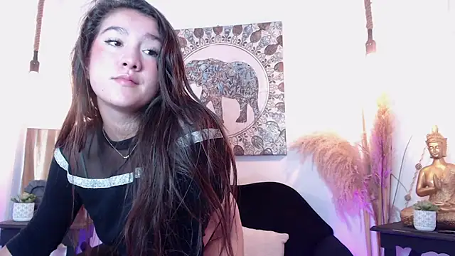 ZharaGag on u online show from October 19, 12:51 pm