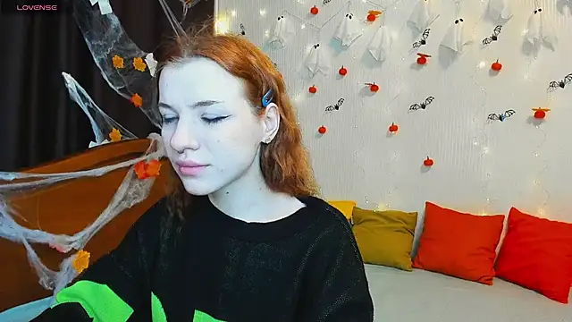 MeganNewCat online show from November 7, 10:43 am