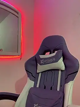 La-Gatiita-trans online show from February 6, 2:15 am