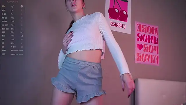 DanetteGutta online show from October 30, 8:54 pm