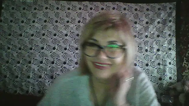 Lia Ray online show from October 30, 9:05 pm