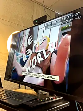 Yvonny27 online show from October 23, 6:14 pm