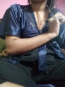 sexy-kiran6 online show from October 16, 12:02 am