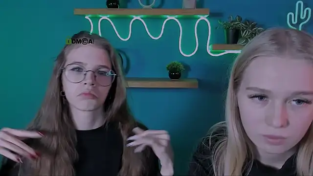 lulu fly  online show from October 24, 10:00 am