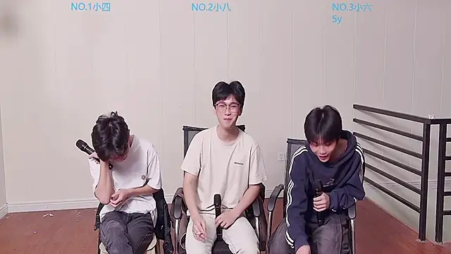 Snapshot of tyboys chatting on October 14, 4:53 pm tyboys online show from October 14, 4:53 pm