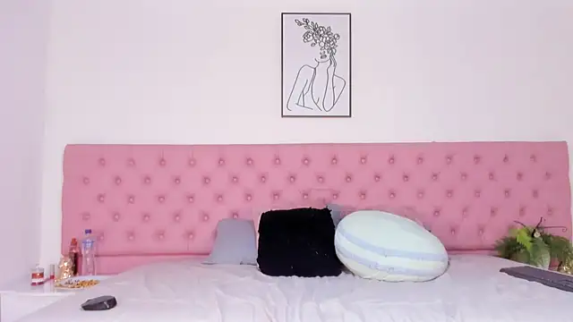 Hanna Garciia online show from October 21, 8:24 pm